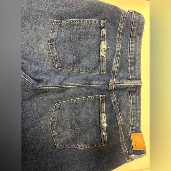 AE Curvy Mom Jean size 20 - Picture 3 of 6